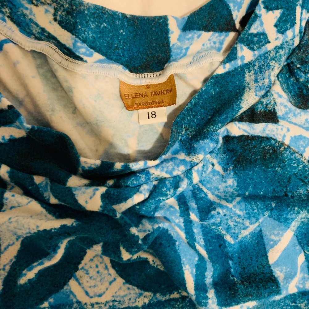 Tav Dress - Picture 3 of 4
